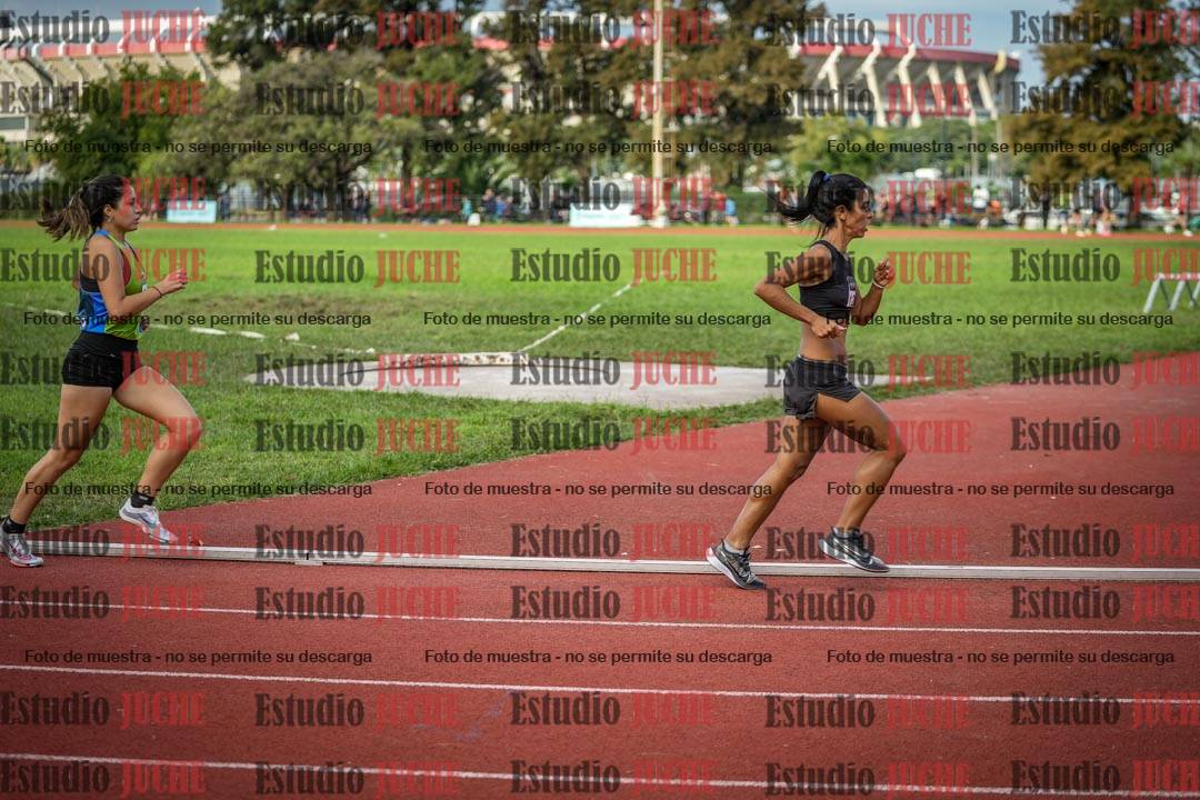 Fotos de los 1500 m llanos de mujeres