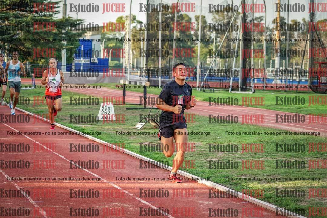 Fotos de los 3000 m llanos de varones