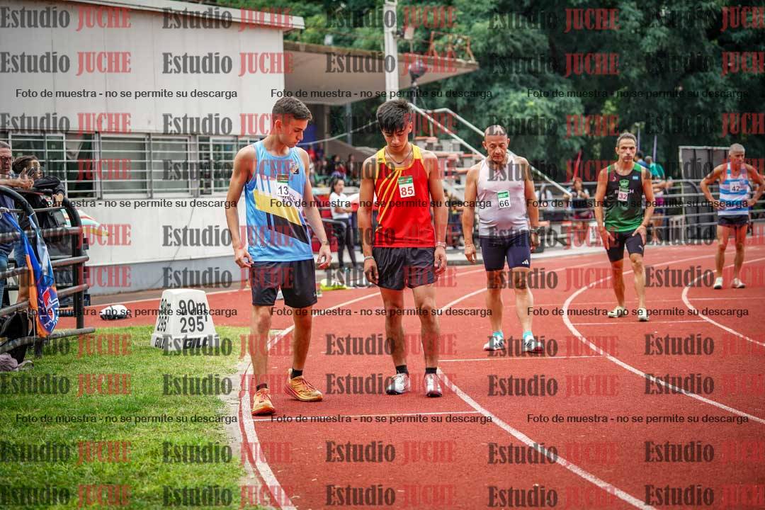 Fotos de los 800 m de varones