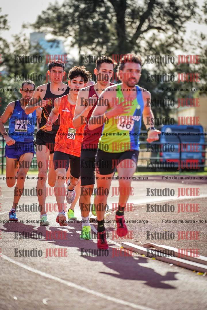 Fotos de los 3000 m llanos de varones