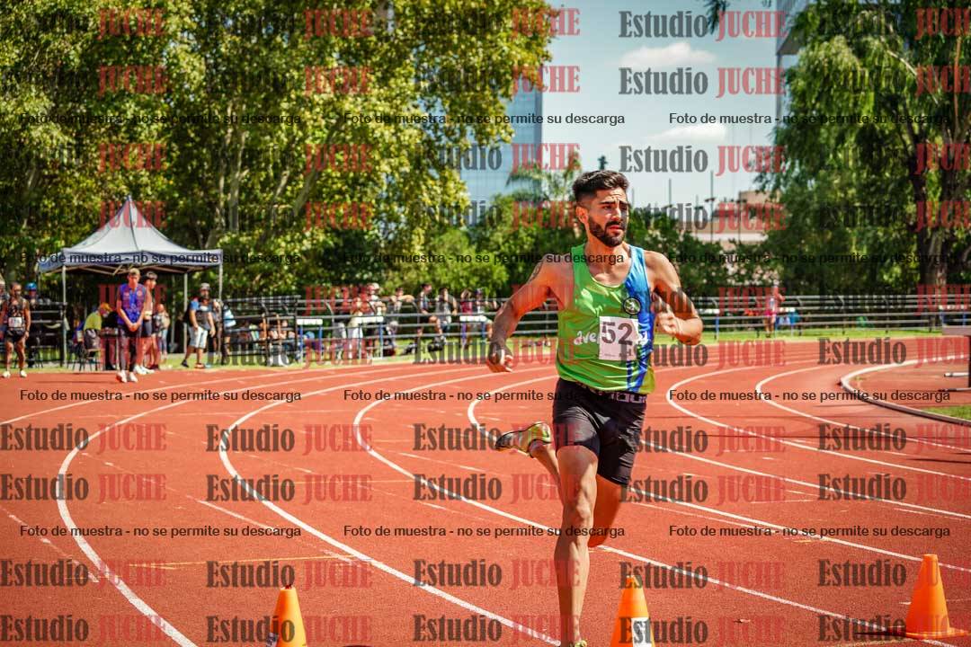 Fotos de los 800 m llanos de varones