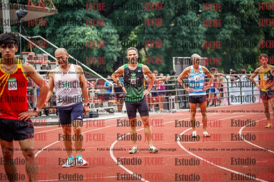 Fotos de los 800 m de varones