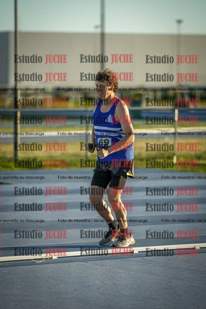 Fotos de los 1500 m llanos de varones