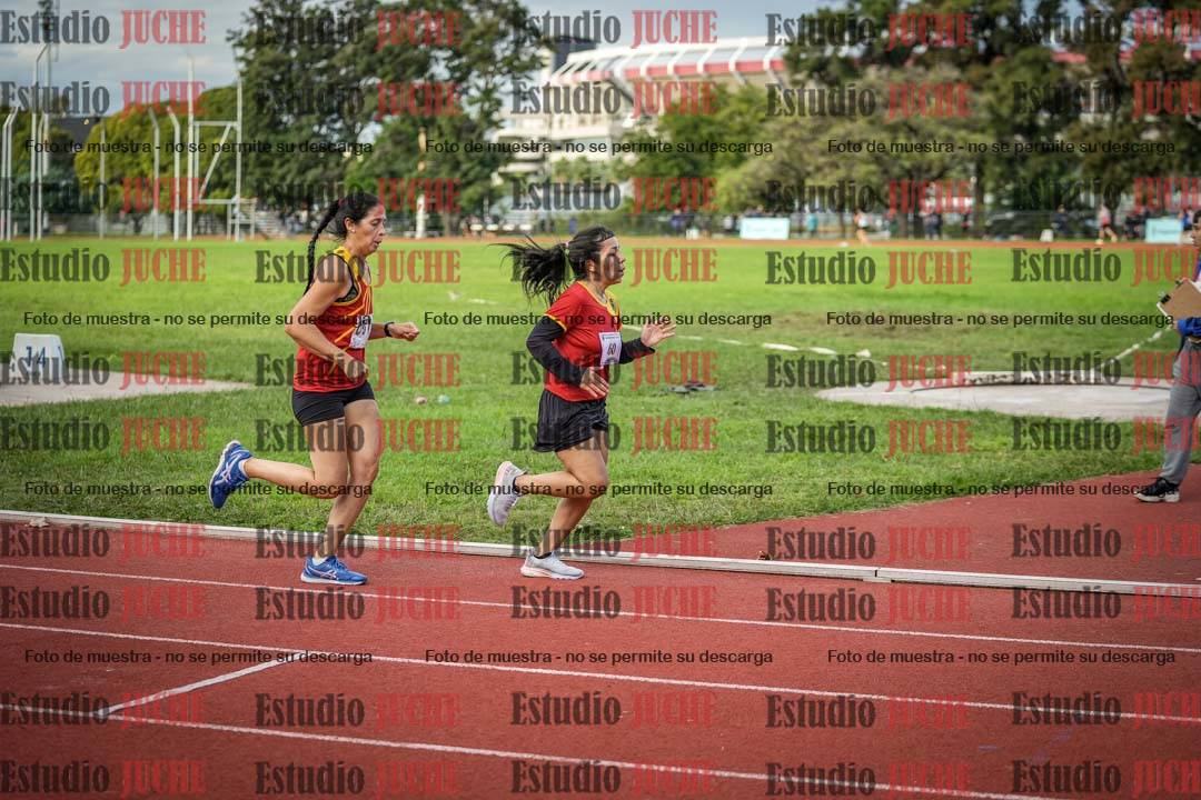 Fotos de los 1500 m llanos de mujeres