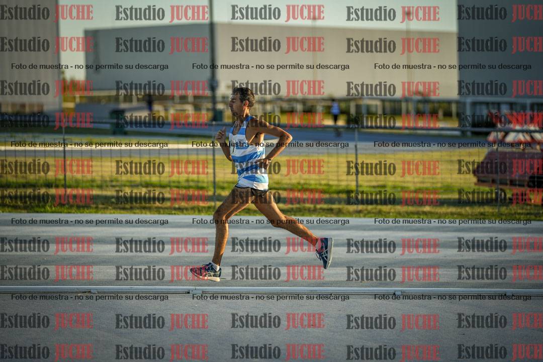 Fotos de los 1500 m llanos de varones
