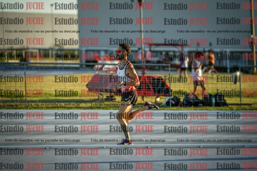 Fotos de los 1500 m llanos de varones