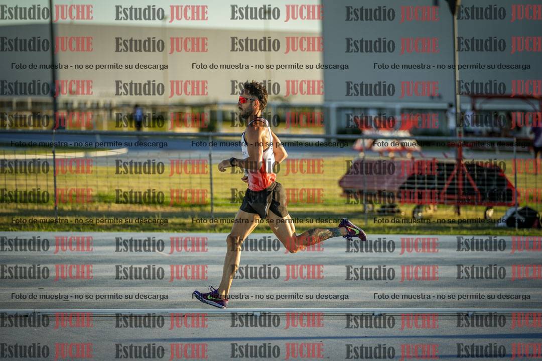 Fotos de los 1500 m llanos de varones