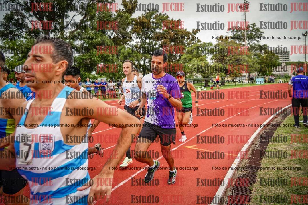 Fotos de los 3000 m llanos de varones