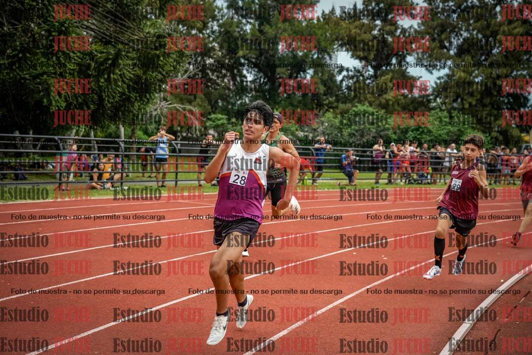 Fotos de los 800 m de varones