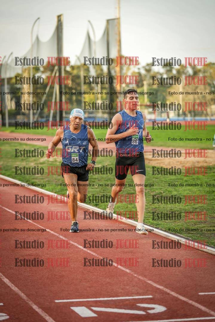 Fotos de los 3000 m llanos de varones
