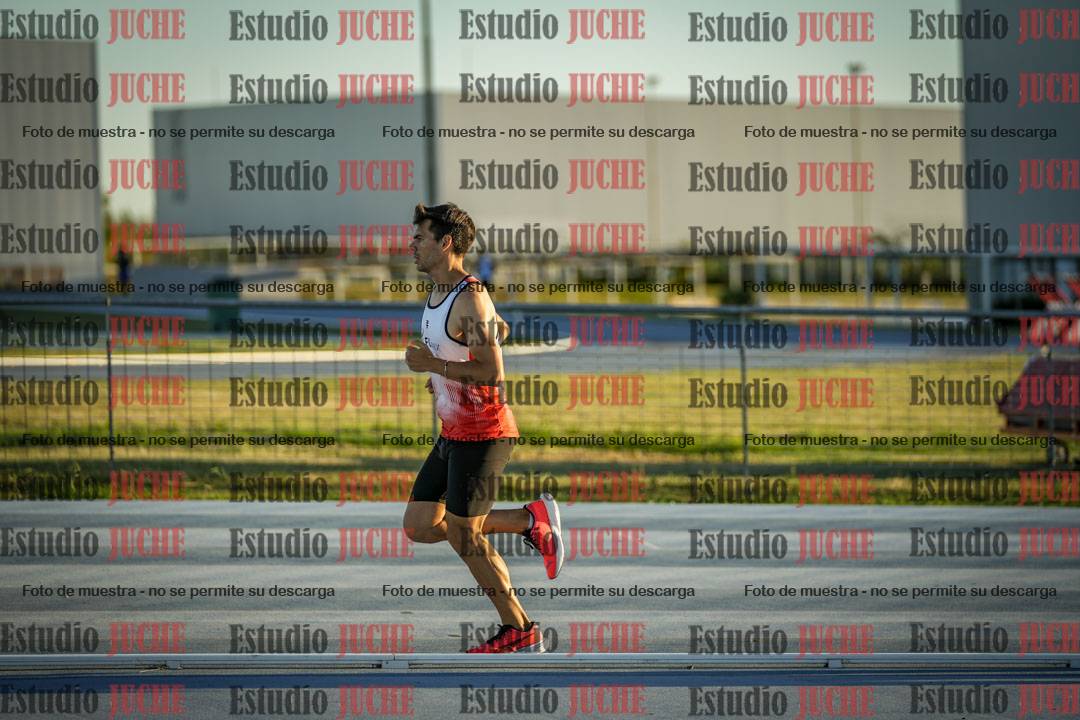 Fotos de los 1500 m llanos de varones