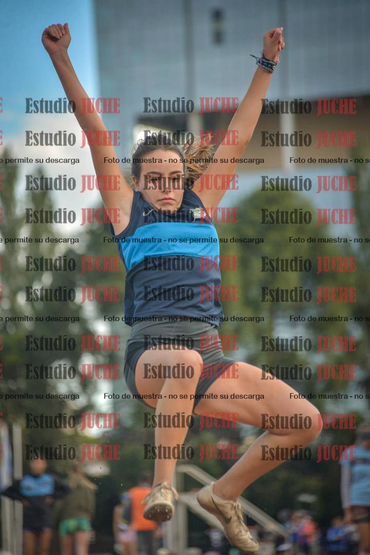 Fotos del salto en largo - mujeres U16