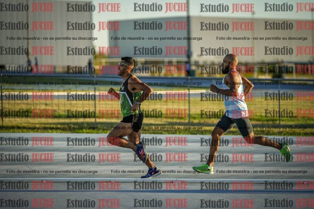 Fotos de los 1500 m llanos de varones