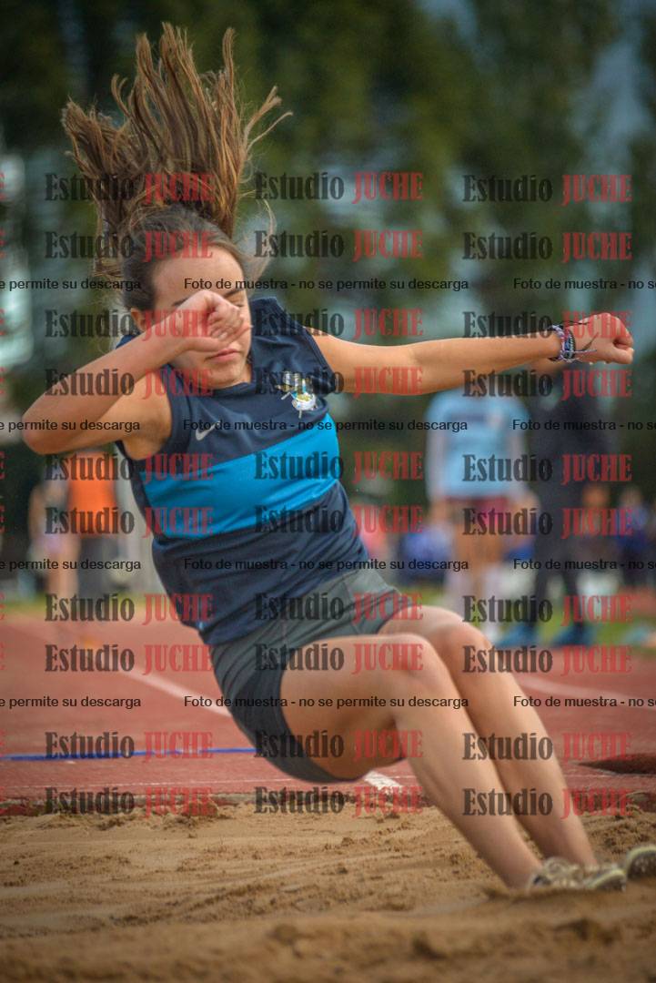 Fotos del salto en largo - mujeres U16
