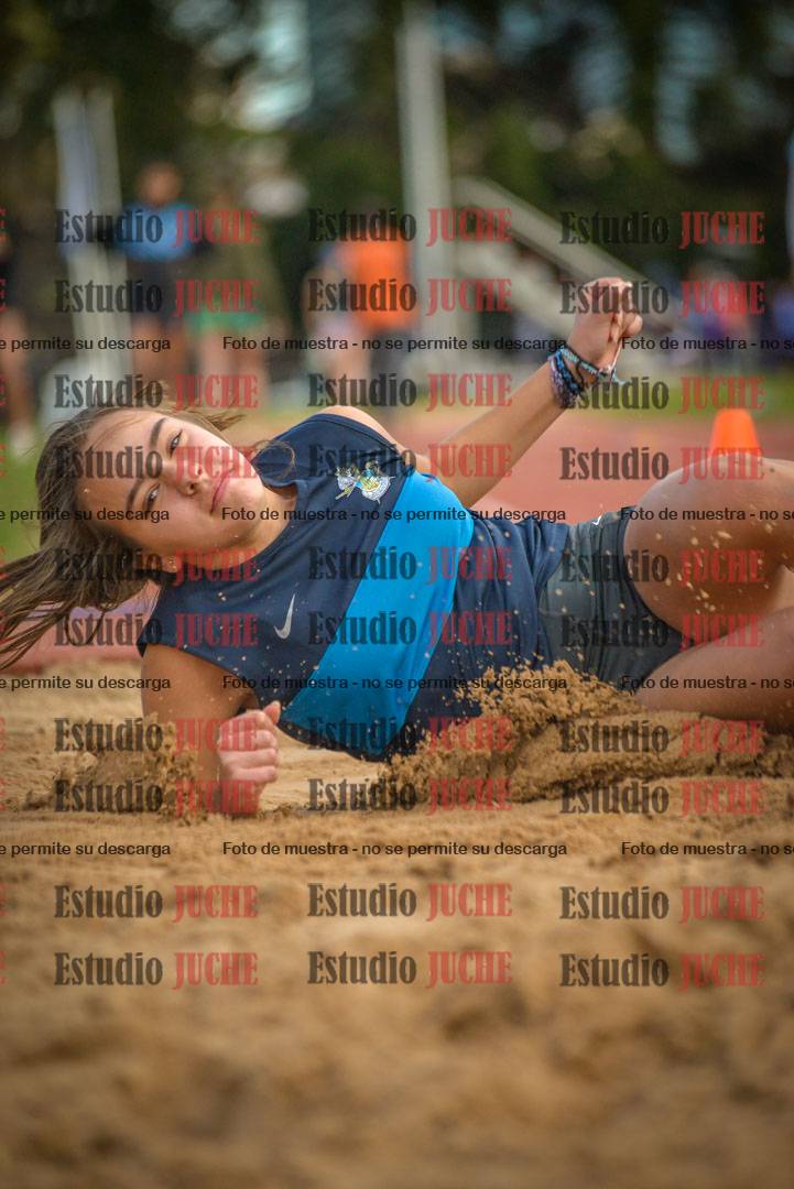 Fotos del salto en largo - mujeres U16