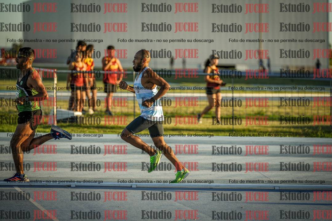 Fotos de los 1500 m llanos de varones