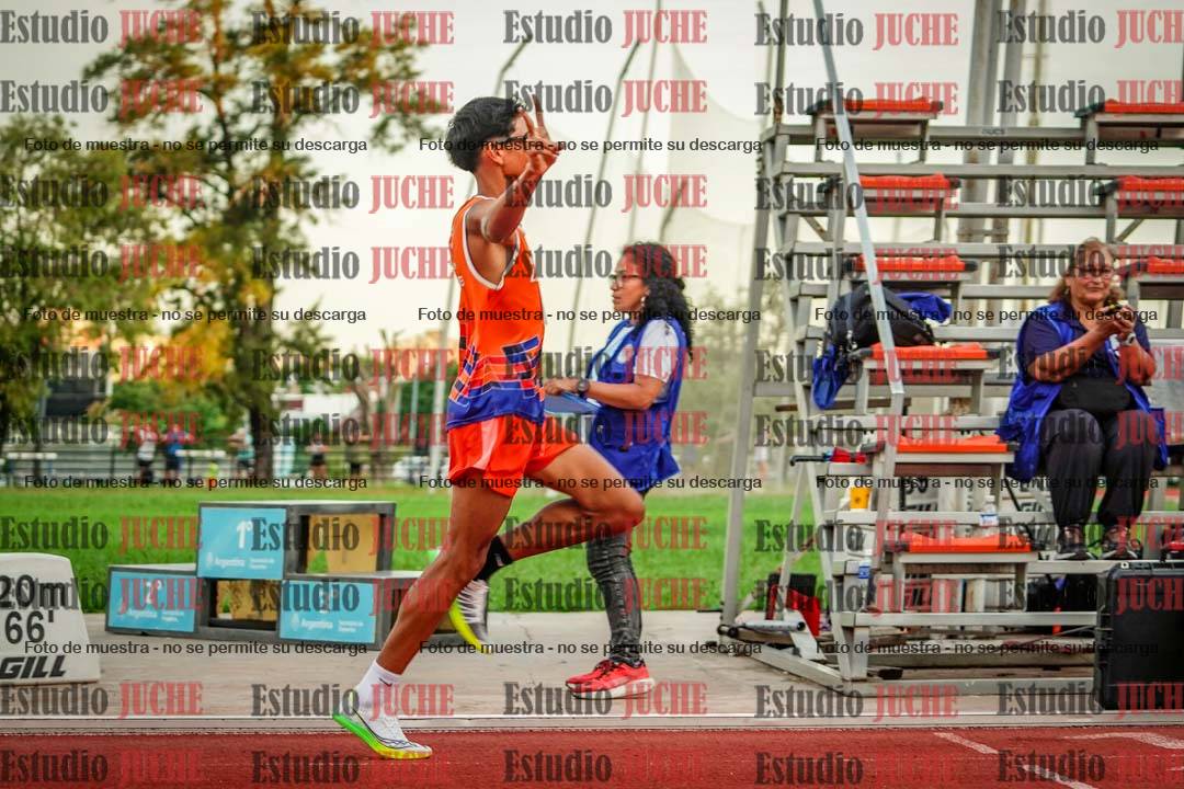 Fotos de los 1500 m llanos de varones