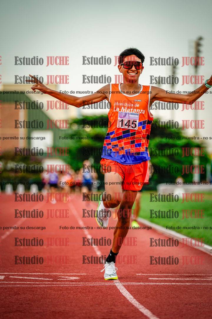 Fotos de los 1500 m llanos de varones