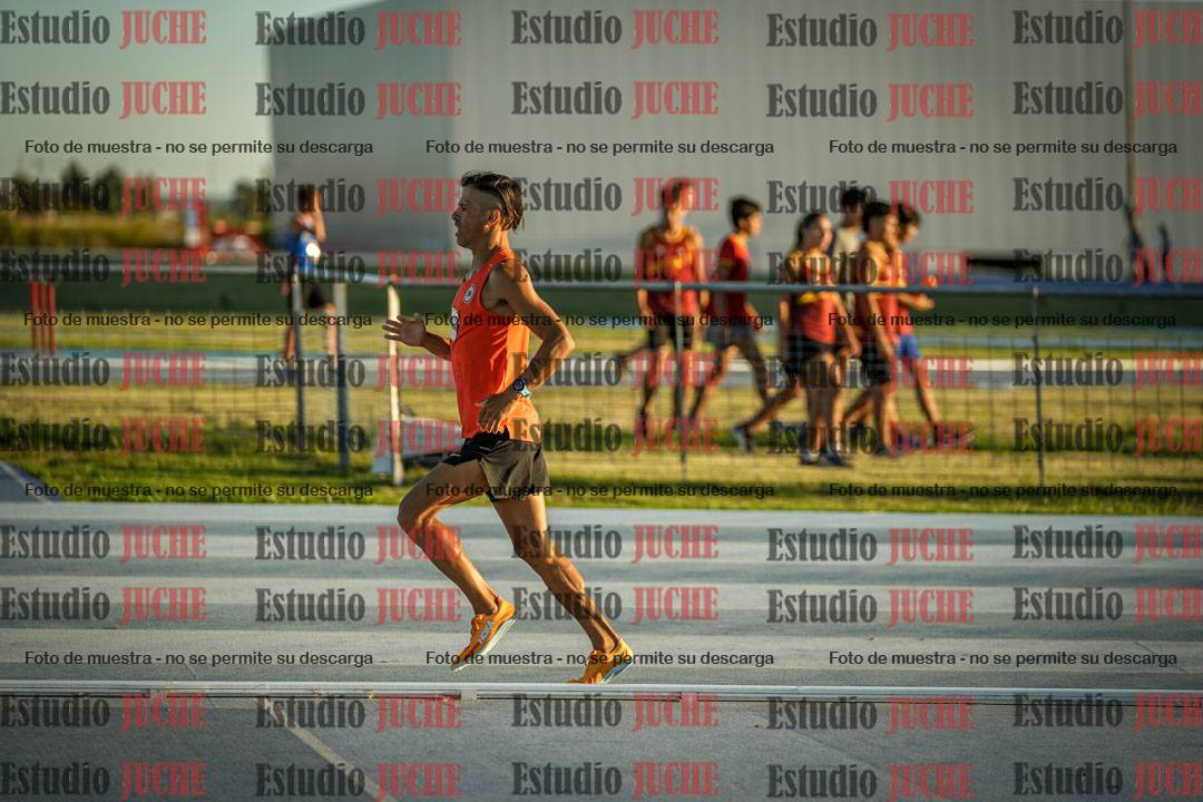 Fotos de los 1500 m llanos de varones