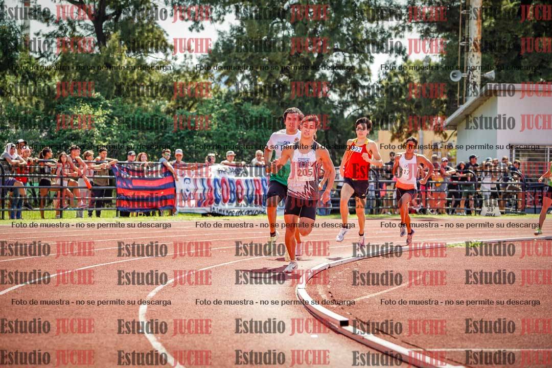 Fotos de los 800 m llanos de varones