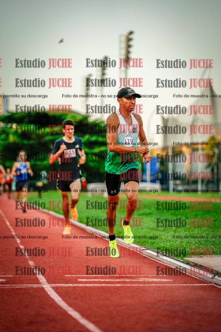 Fotos de los 1500 m llanos de varones