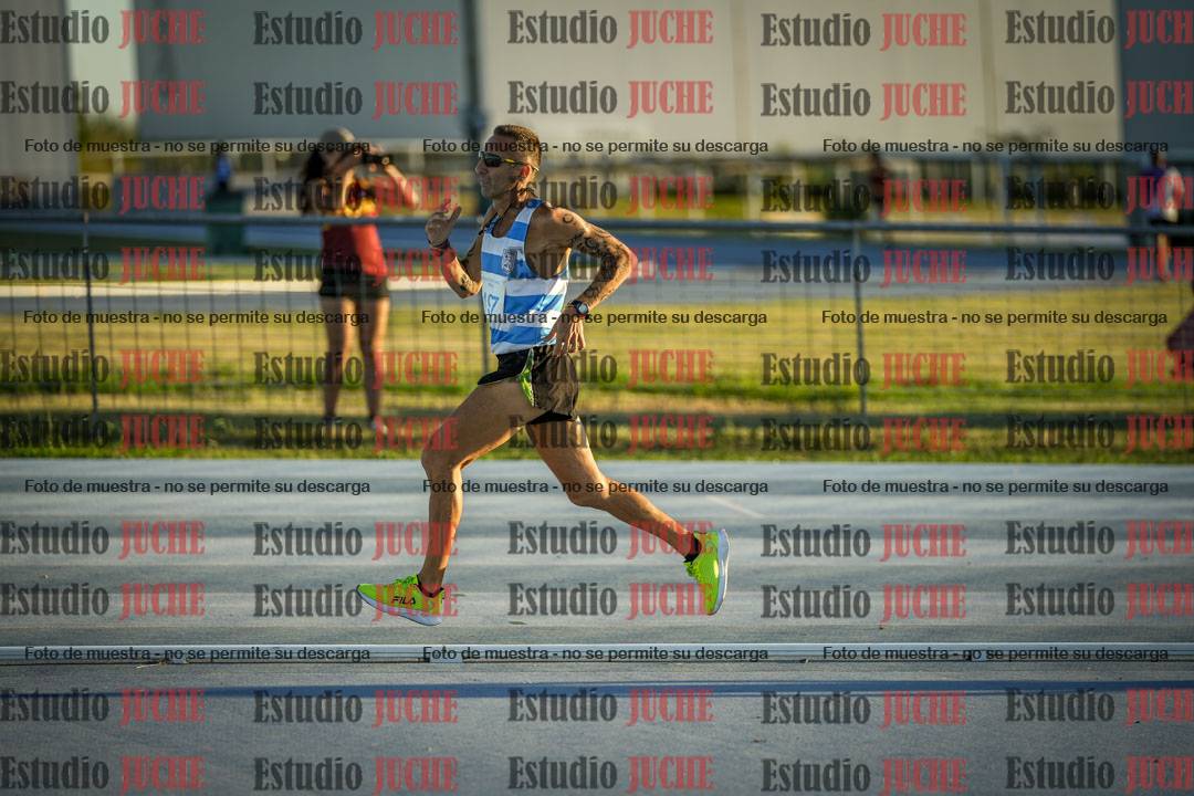Fotos de los 1500 m llanos de varones