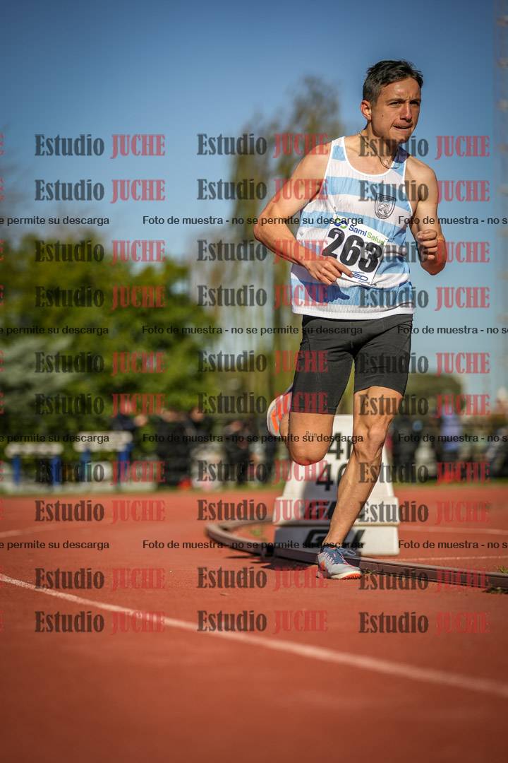 Fotos de los 3000 m llanos de varones