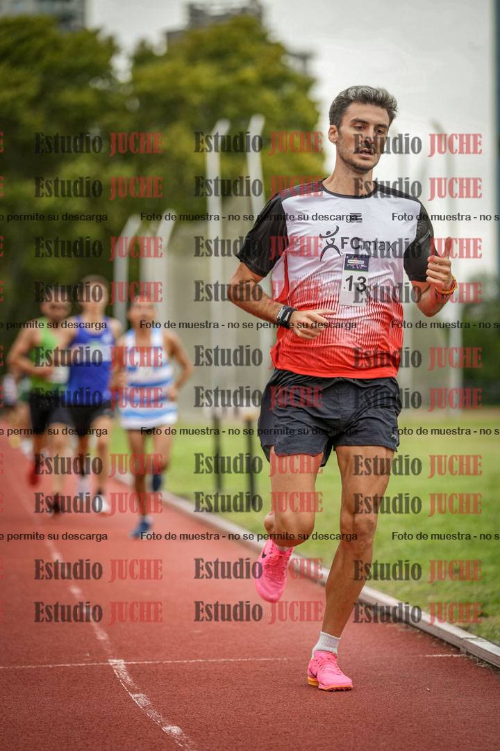 Fotos de los 3000 m llanos de varones