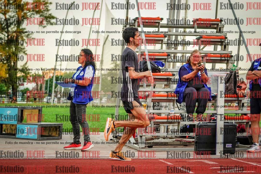 Fotos de los 1500 m llanos de varones
