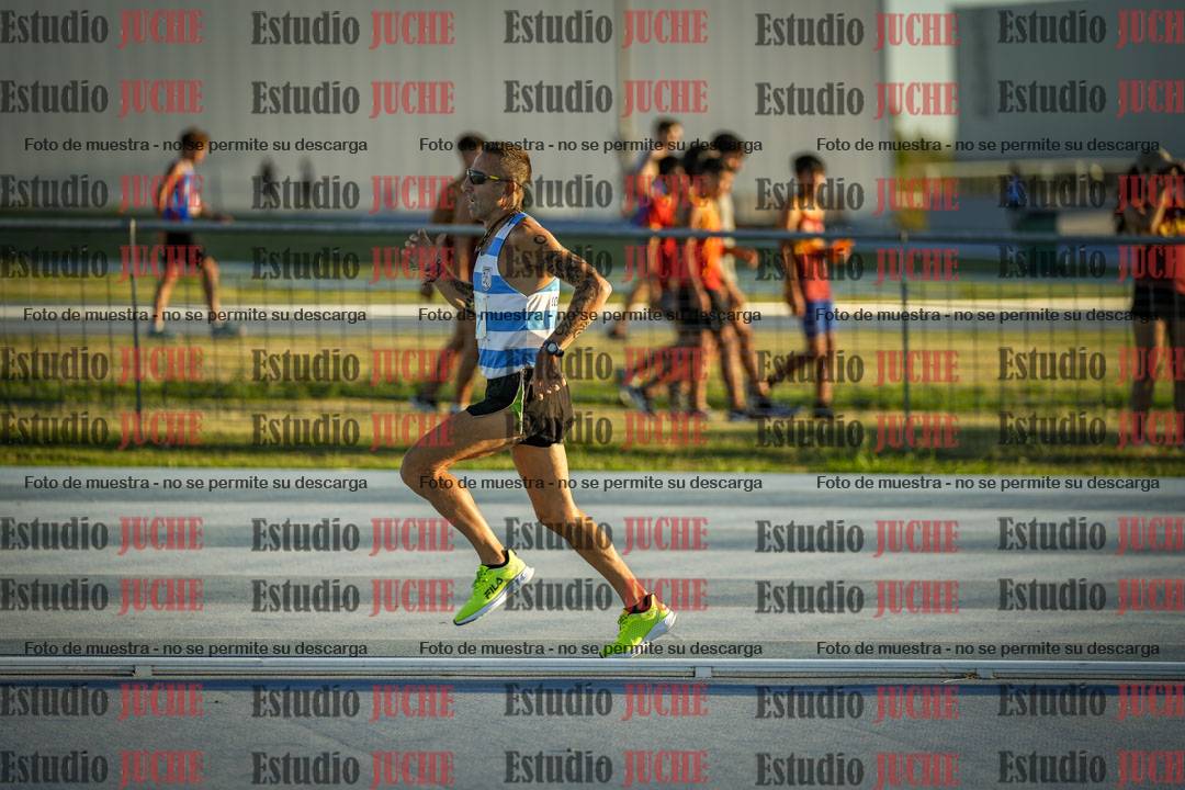 Fotos de los 1500 m llanos de varones