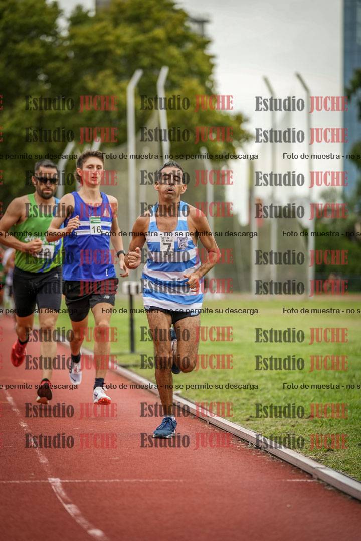 Fotos de los 3000 m llanos de varones