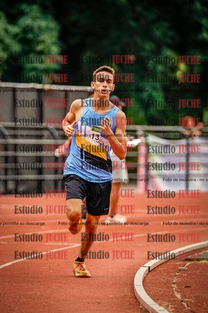 Fotos de los 800 m de varones