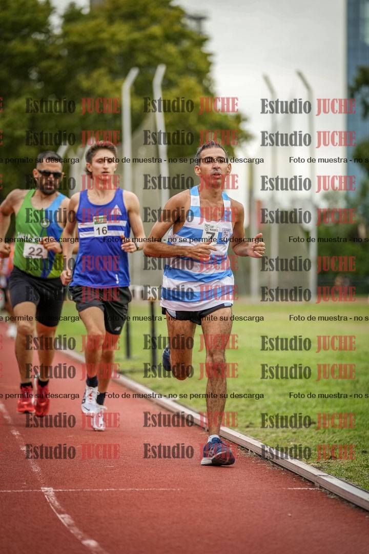 Fotos de los 3000 m llanos de varones