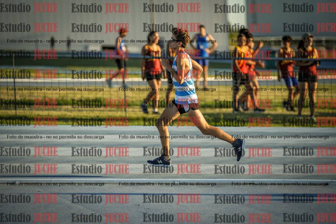 Fotos de los 1500 m llanos de varones