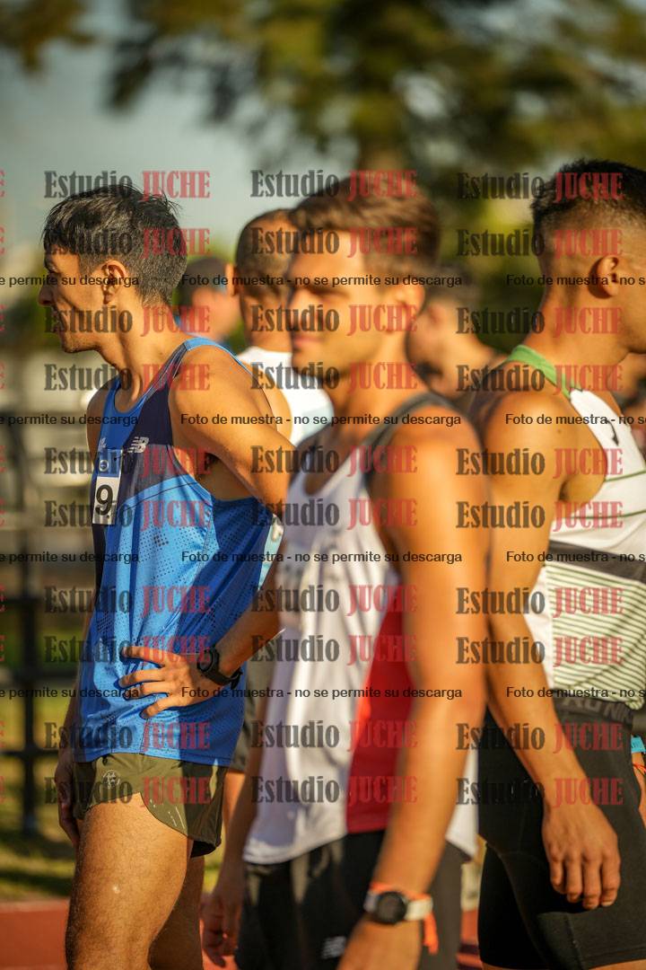 Fotos de los 3000 m llanos de varones