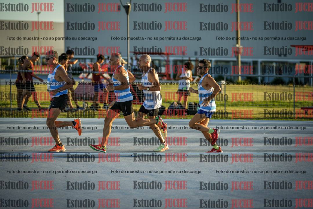 Fotos de los 1500 m llanos de varones