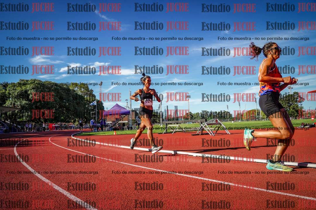 Fotos de los 1500 m llanos de mujeres
