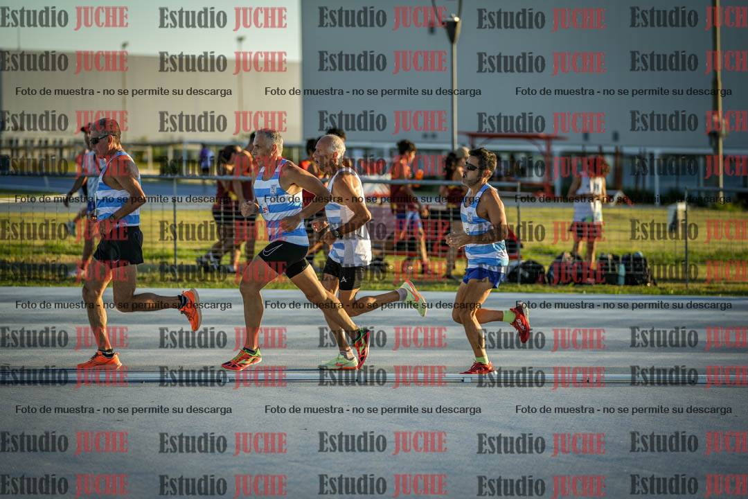 Fotos de los 1500 m llanos de varones
