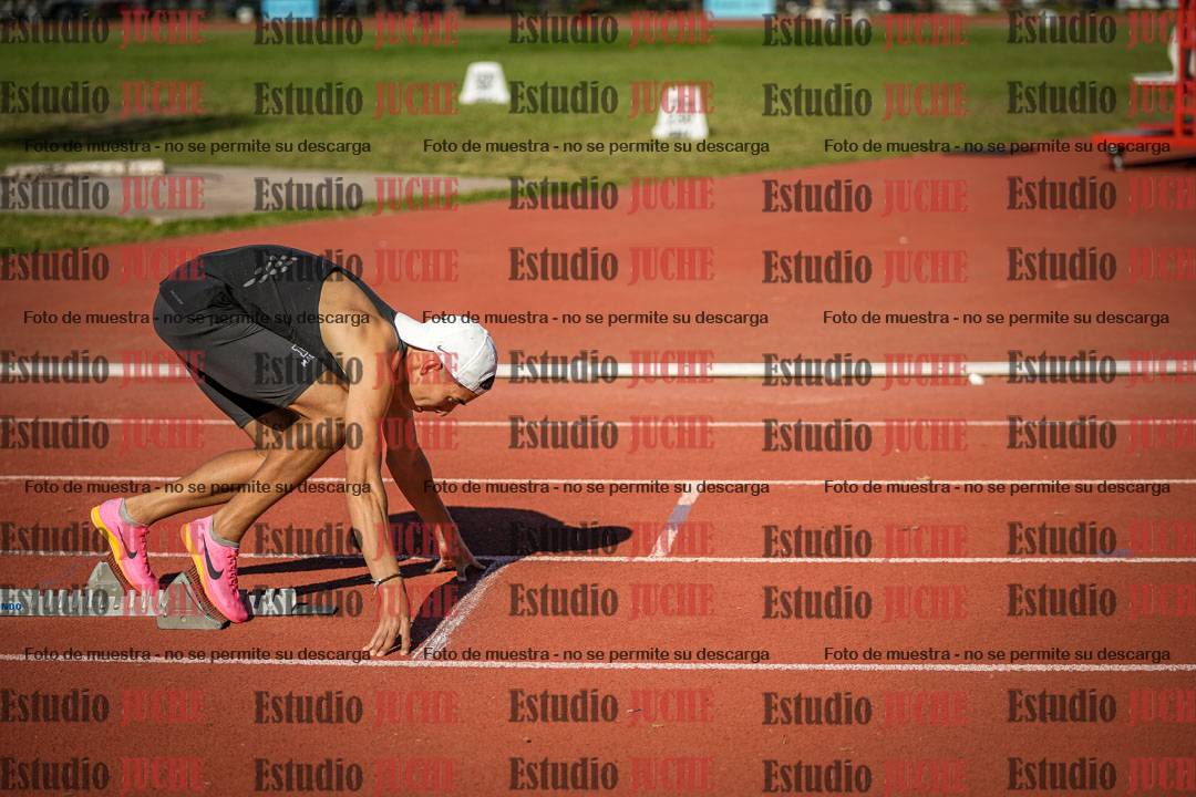 Fotos de los 400 m llanos de varones