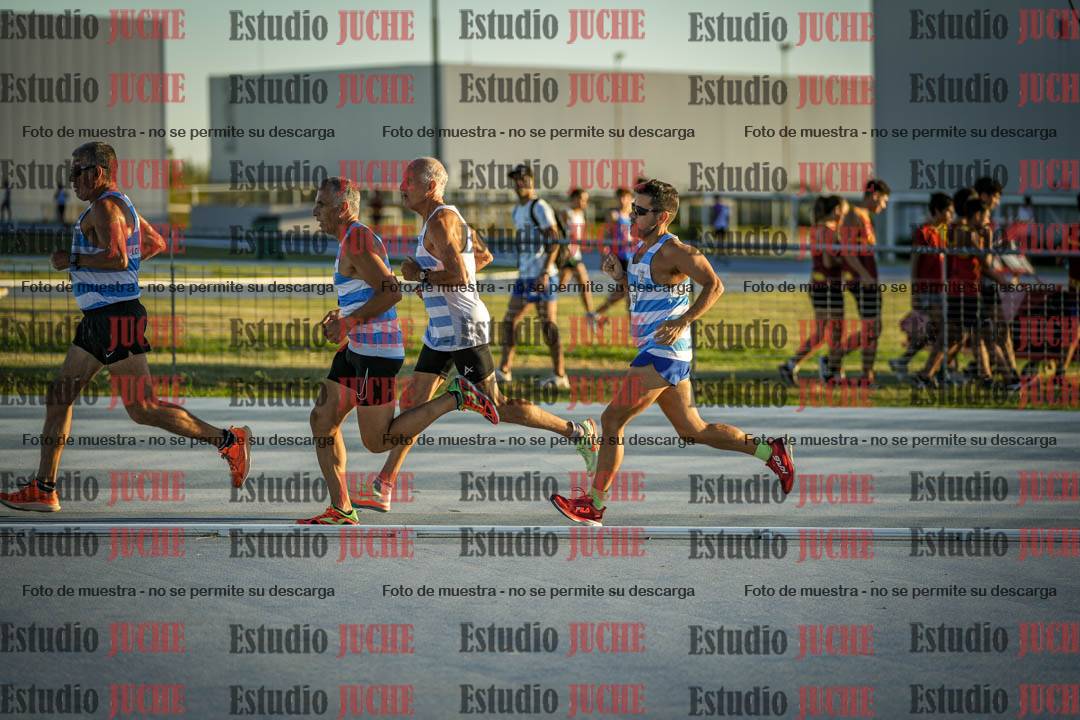 Fotos de los 1500 m llanos de varones