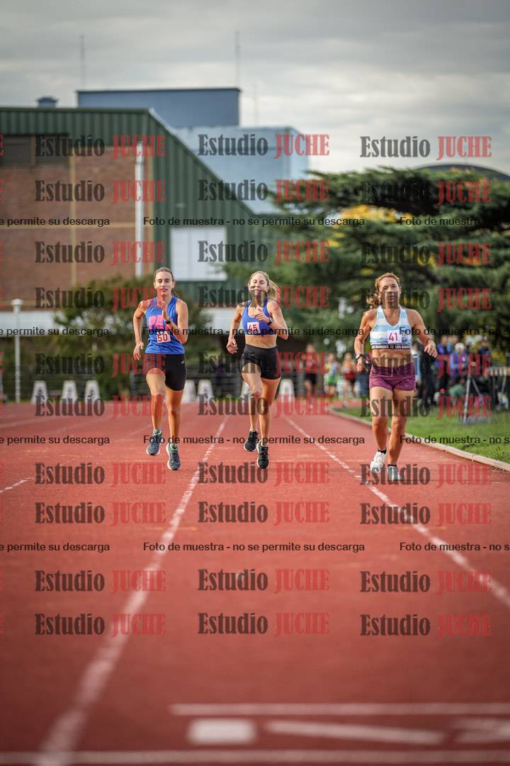 Fotos de los 1500 m llanos de mujeres