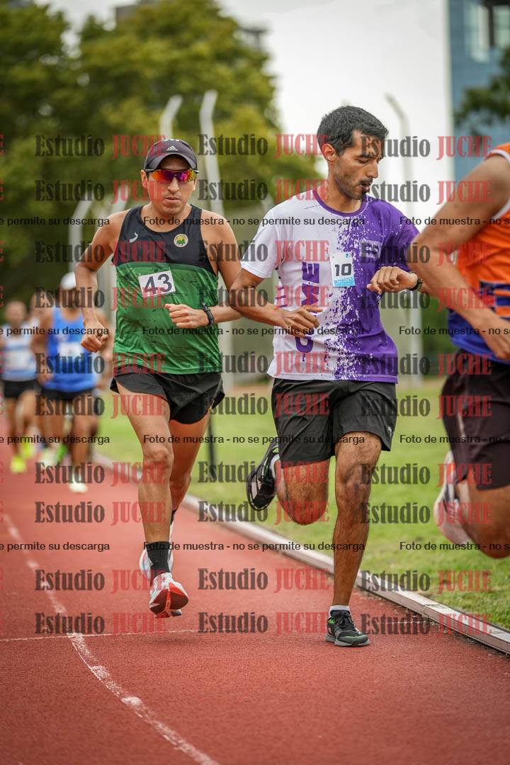 Fotos de los 3000 m llanos de varones
