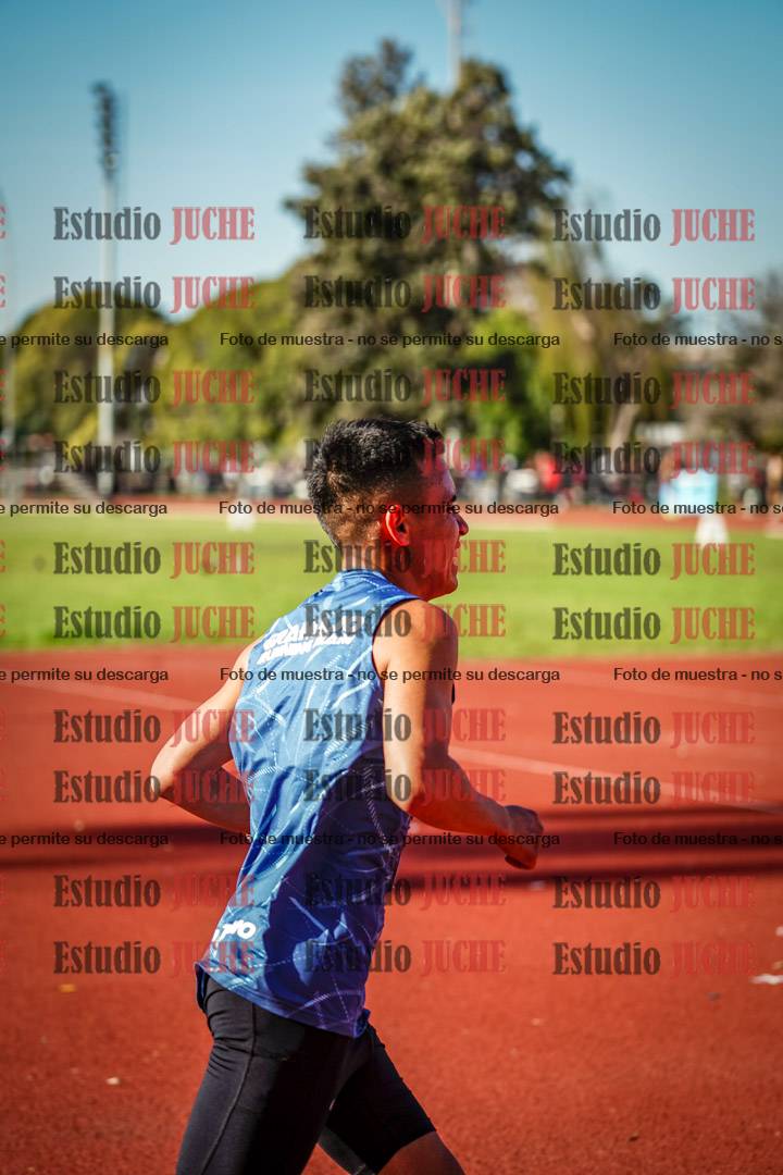 Fotos de los 3000 m llanos de varones