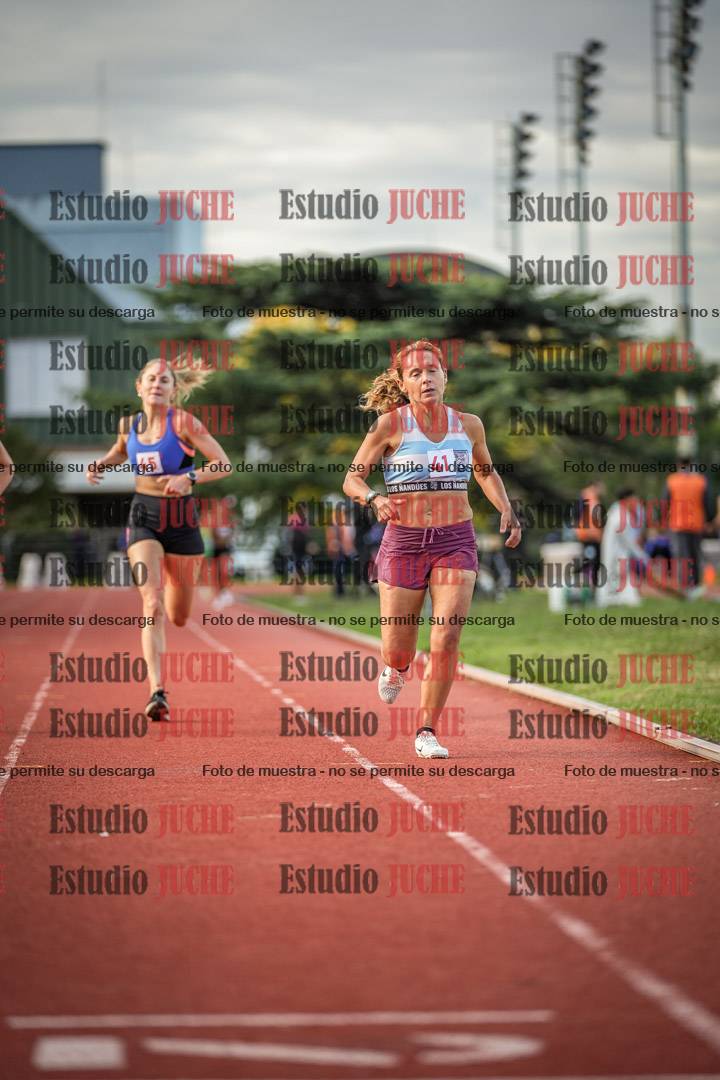Fotos de los 1500 m llanos de mujeres