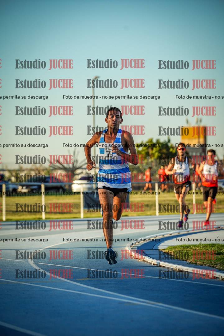 Fotos de los 1500 m llanos de varones