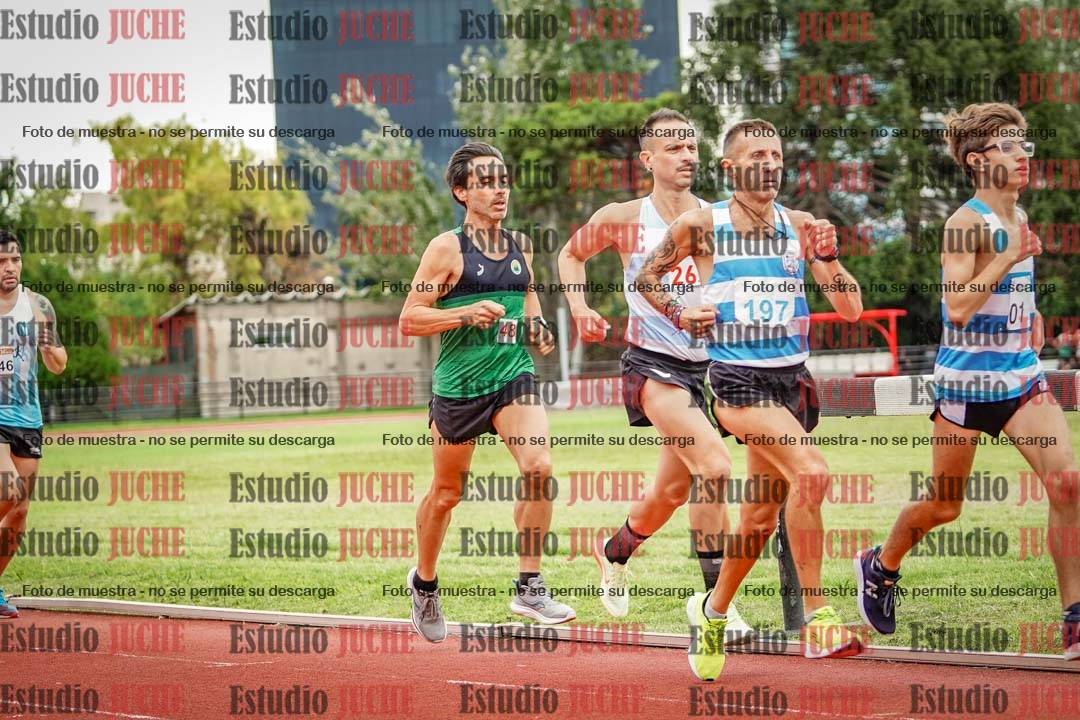 Fotos de los 3000 m llanos de varones