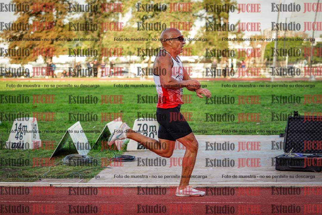 Fotos de los 3000 m llanos de varones