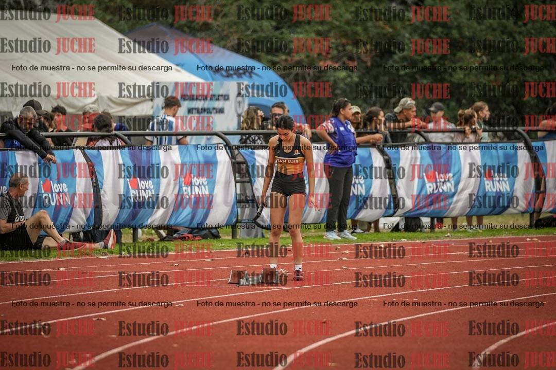 Fotos de las postas 4x400 m llanos de mujeres
