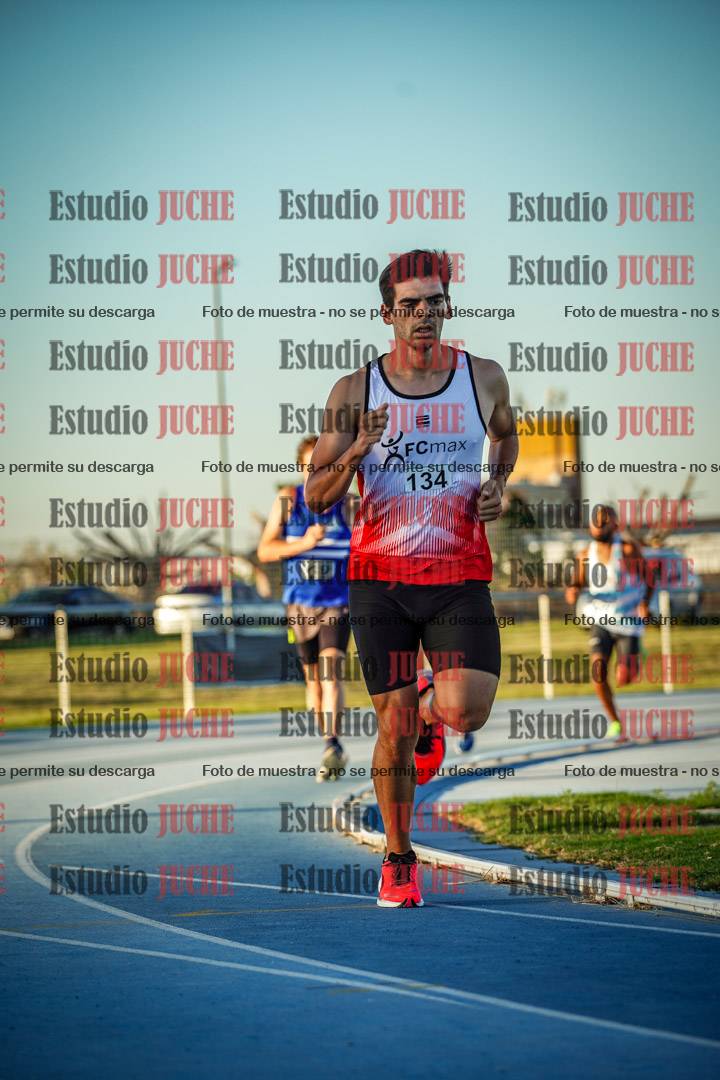 Fotos de los 1500 m llanos de varones
