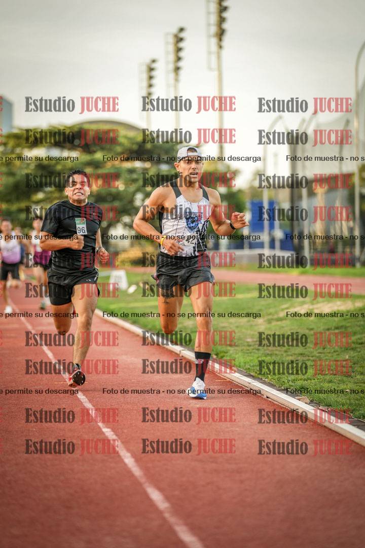 Fotos de los 3000 m llanos de varones